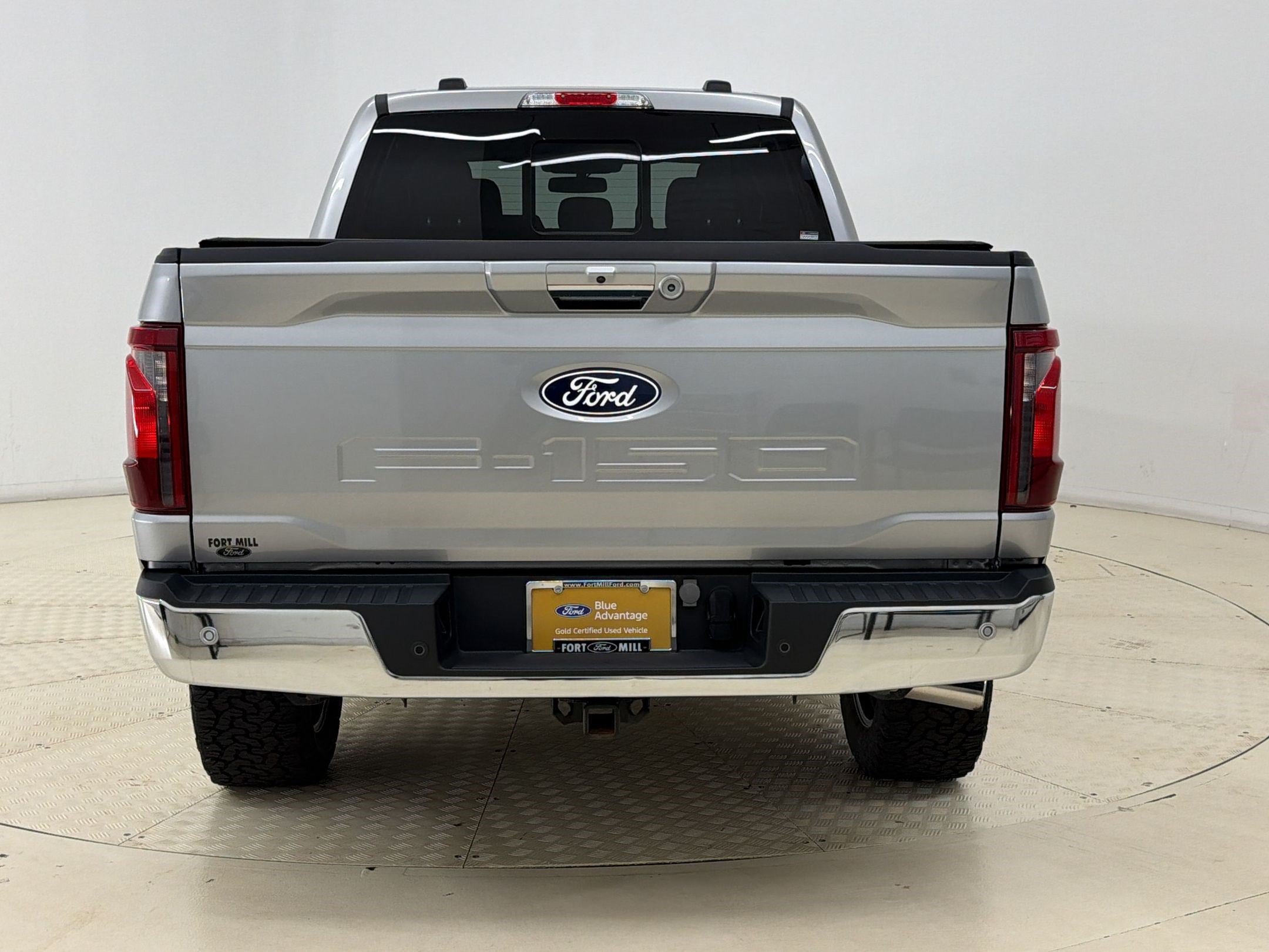 Certified 2024 Ford F150 XLT w/ Equipment Group 302A MID AWD/4WD image 10