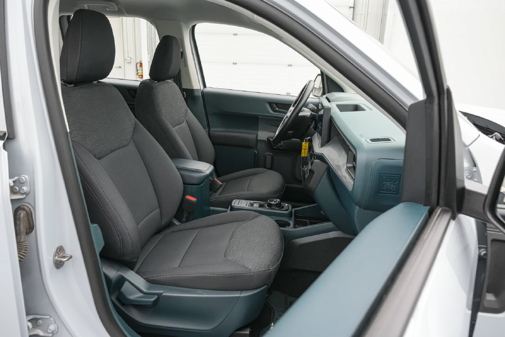 Certified 2025 Ford Maverick XL FWD image 20