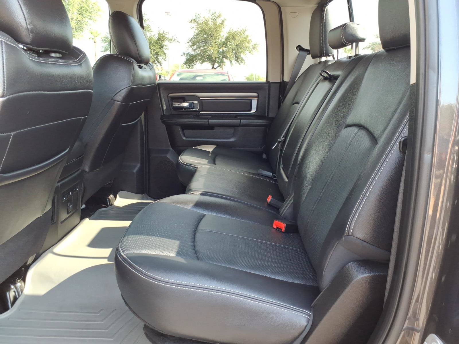 Used 2018 RAM 2500 Laramie w/ Sport Appearance Group AWD/4WD image 15