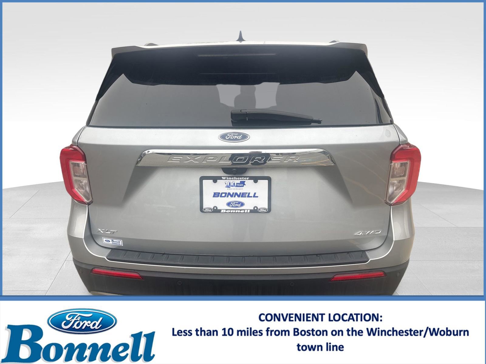 Certified 2022 Ford Explorer XLT w/ Equipment Group 202A AWD/4WD image 4