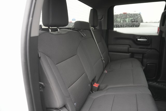 Used 2020 Chevrolet Silverado 1500 Custom w/ Custom Value Package image 16