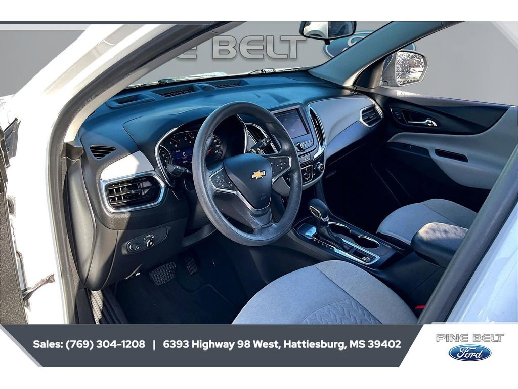 Used 2022 Chevrolet Equinox LS w/ LS Convenience Package FWD image 12