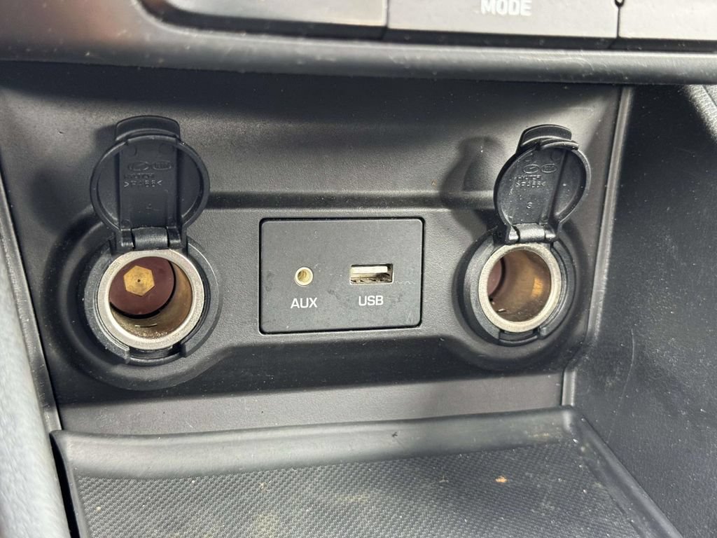 Used 2022 Hyundai Accent SEL FWD image 9