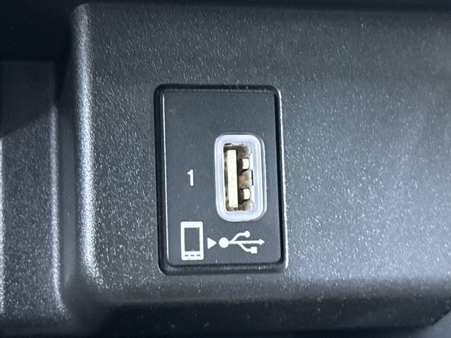 Used 2018 Honda Accord Touring image 34
