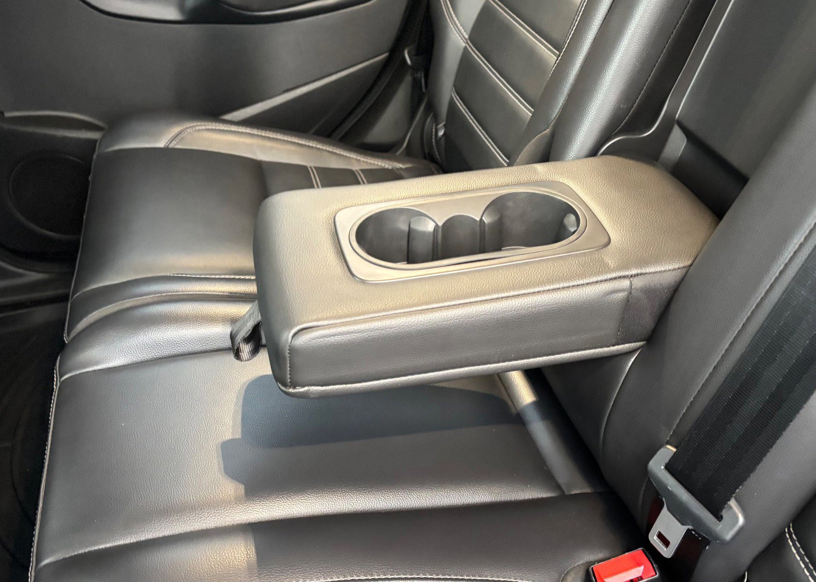 Certified 2019 Ford Escape Titanium image 22