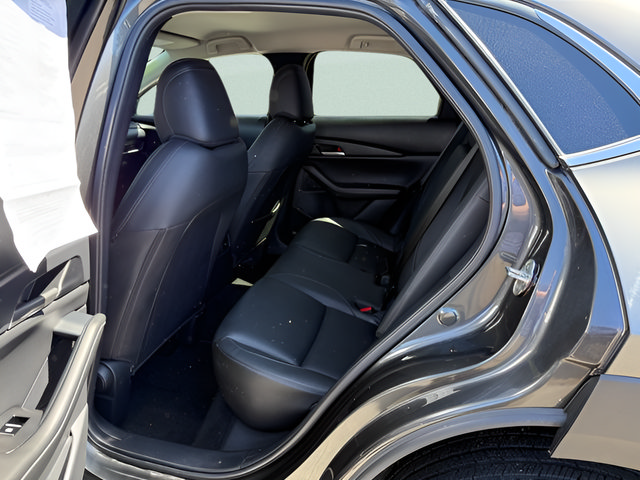 Used 2023 MAZDA CX-30 AWD 2.5 S w/ Select Package image 4