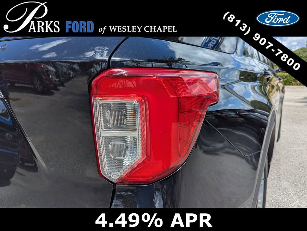 Certified 2022 Ford Explorer Limited w/ Equipment Group 301A image 7