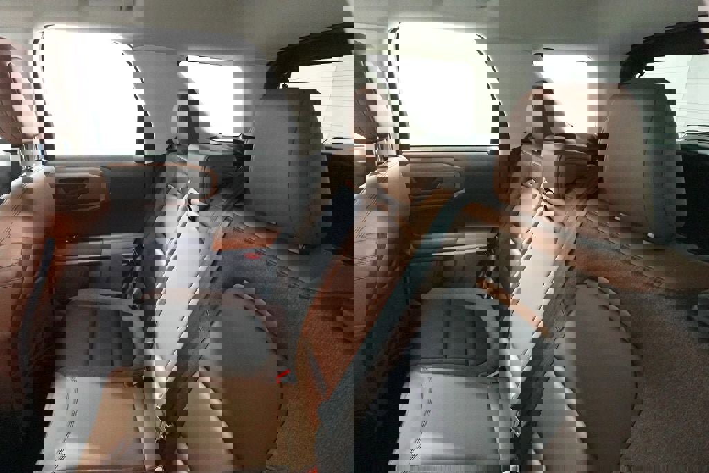 Certified 2025 Ford Bronco Sport Outer Banks w/ Outer Banks Tech Package+ image 27