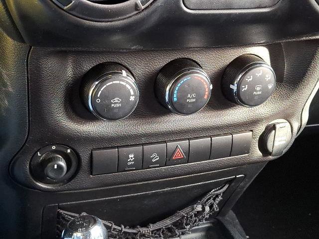 Used 2018 Jeep Wrangler Unlimited Sport S image 15