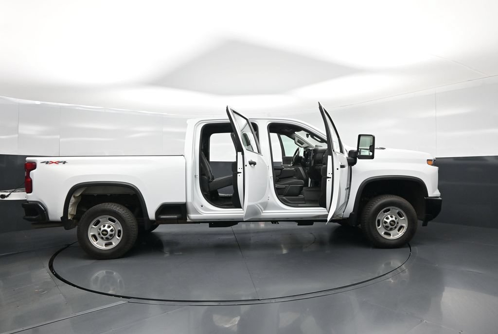 Used 2024 Chevrolet Silverado 2500 W/T AWD/4WD image 5