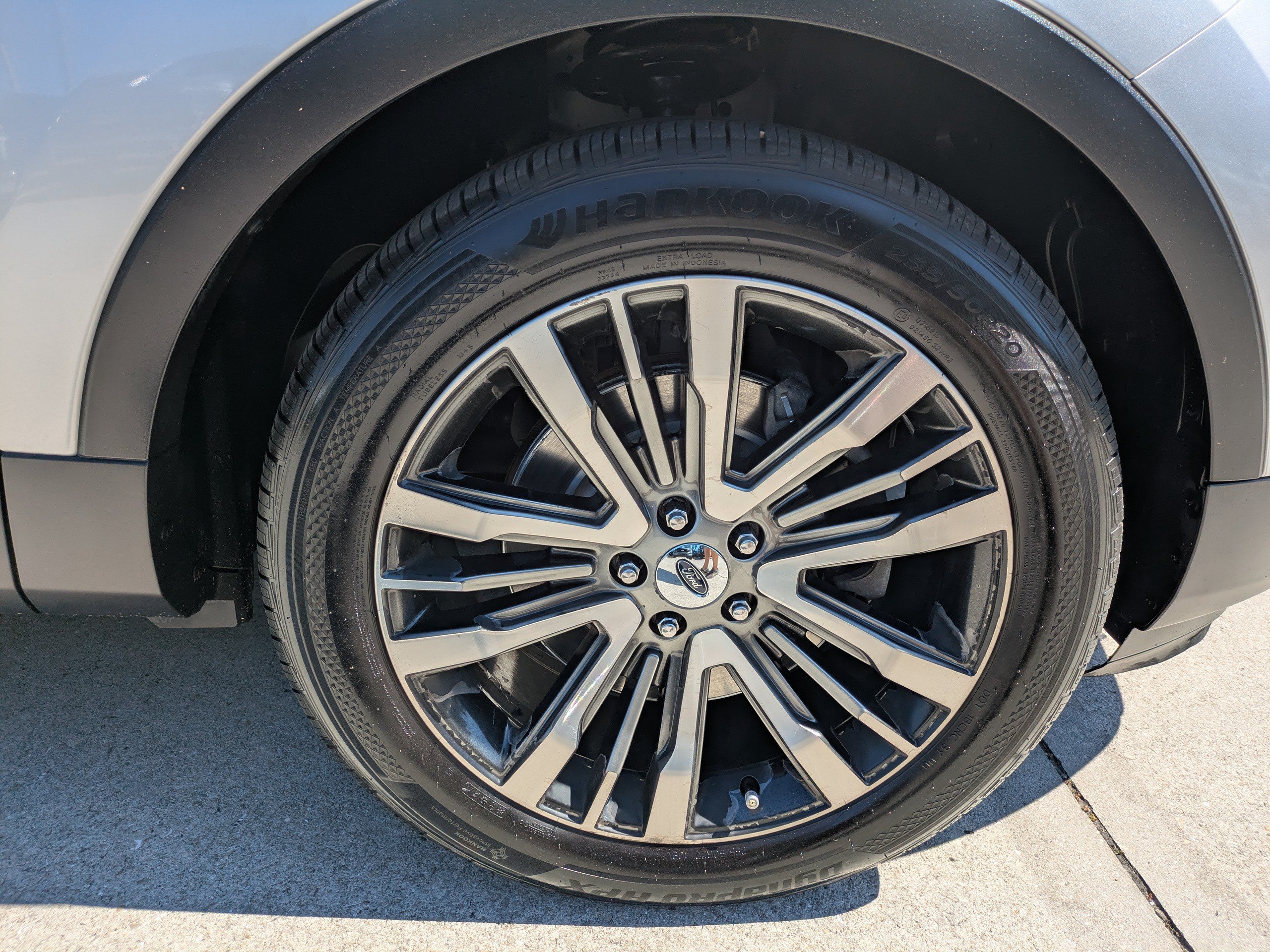 Certified 2017 Ford Explorer Platinum AWD/4WD image 11