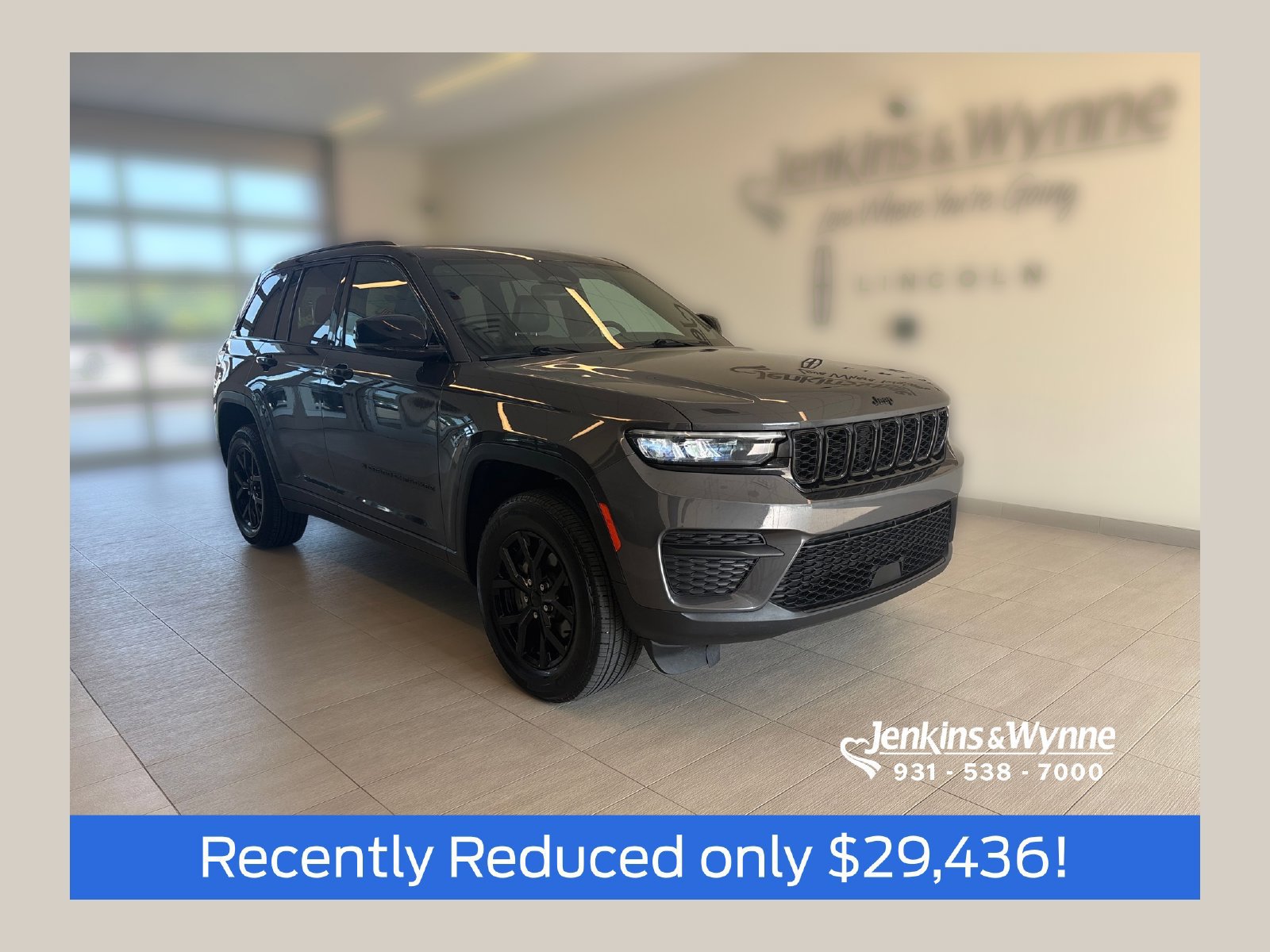 Used 2024 Jeep Grand Cherokee Altitude AWD/4WD image 1