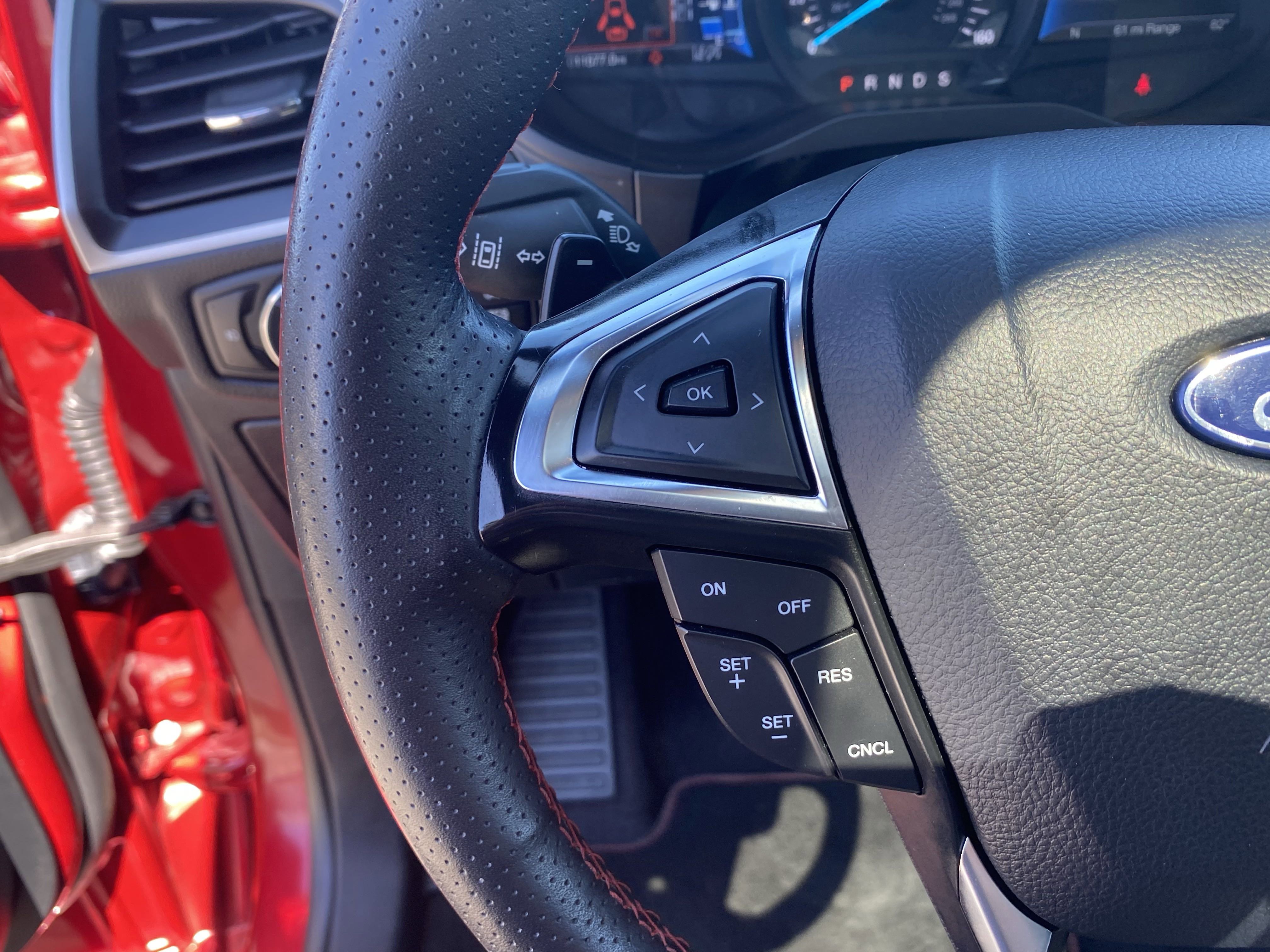 Certified 2024 Ford Edge ST-Line w/ Class II Trailer Tow Package image 19