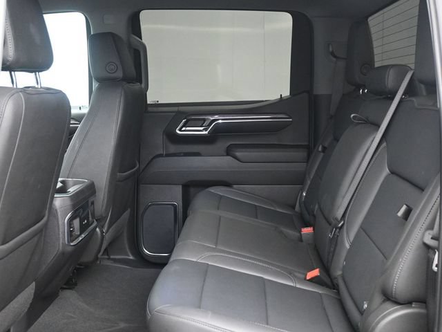 Used 2024 Chevrolet Silverado 1500 LTZ w/ Z71 Off-Road Package AWD/4WD image 5