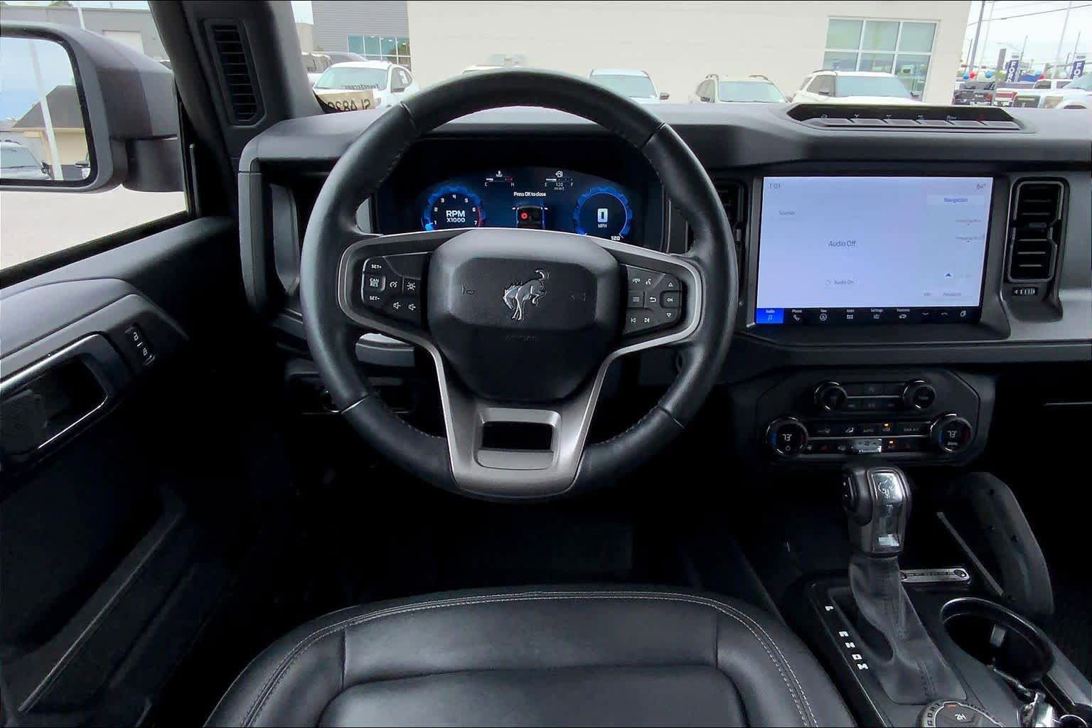 Certified 2025 Ford Bronco Badlands AWD/4WD image 6