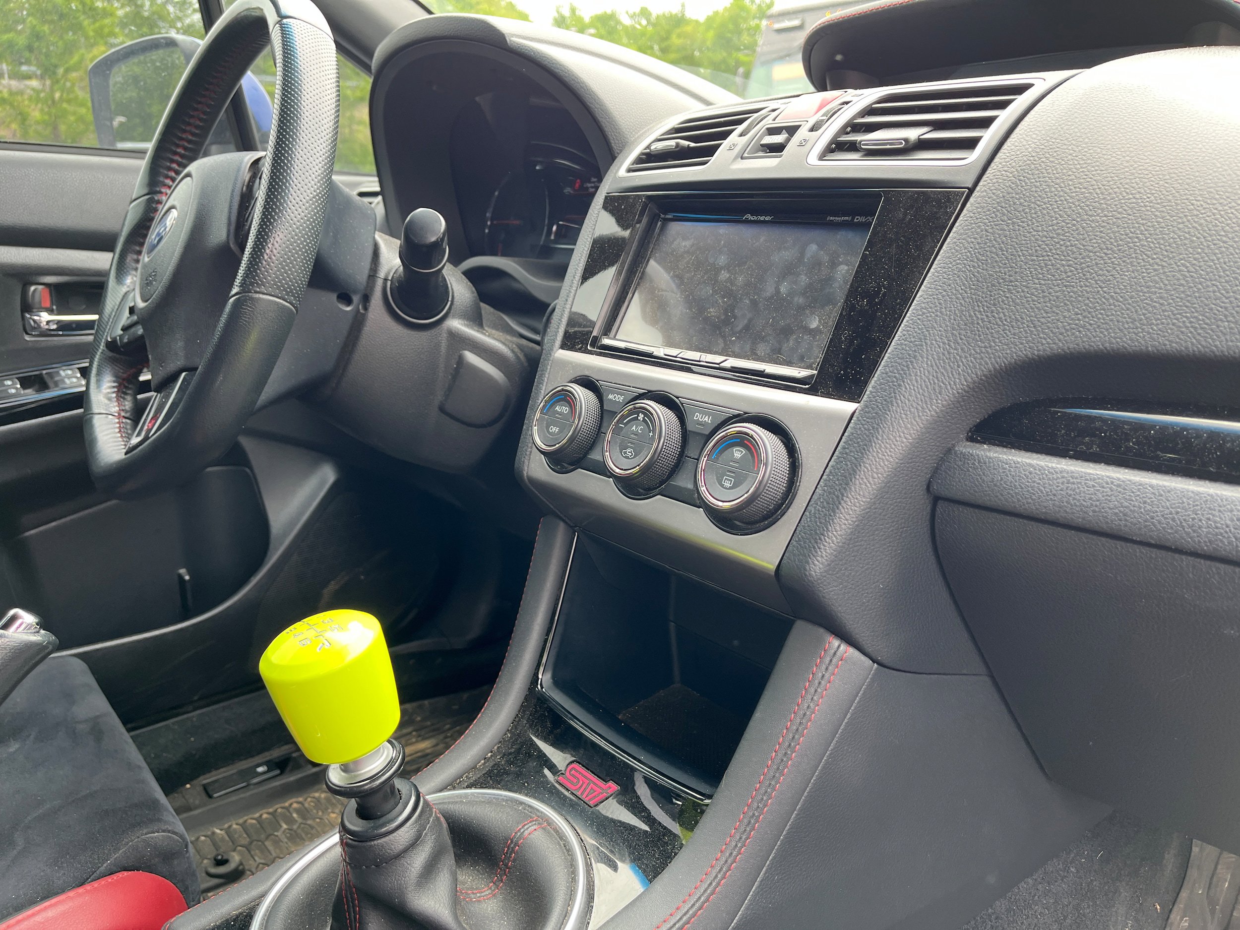 Used 2020 Subaru WRX STI AWD/4WD image 11