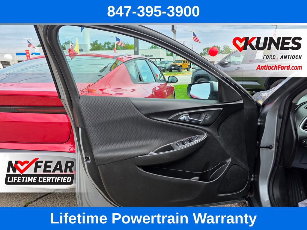 Used 2024 Chevrolet Malibu LT FWD image 17