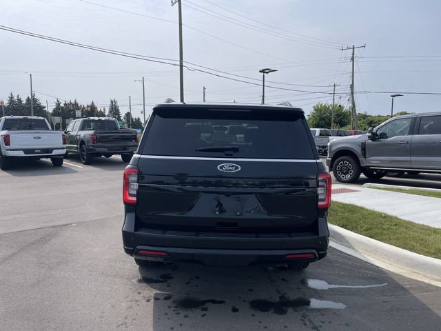 Certified 2023 Ford Expedition Limited AWD/4WD image 4