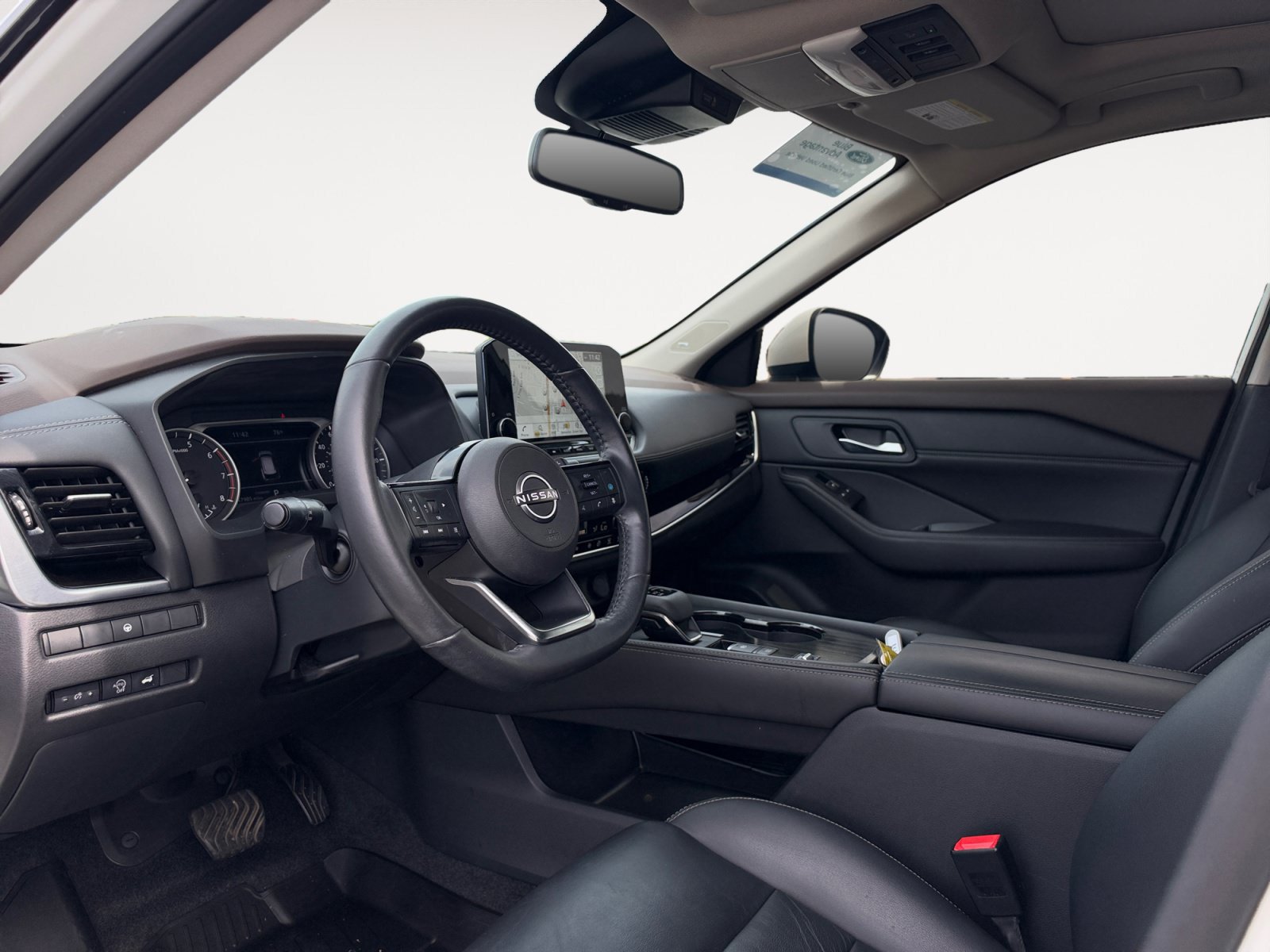 Used 2023 Nissan Rogue SL w/ SL Premium Package FWD image 9