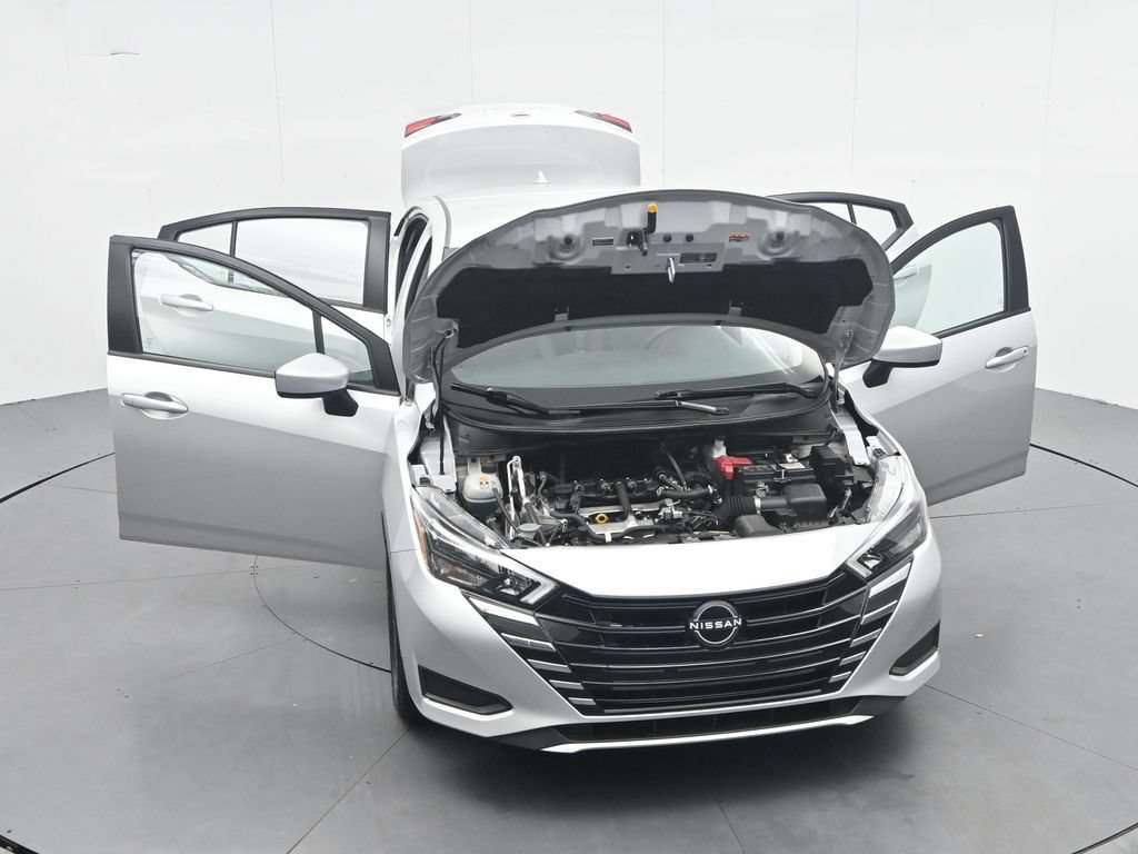 Used 2025 Nissan Versa SV FWD image 45
