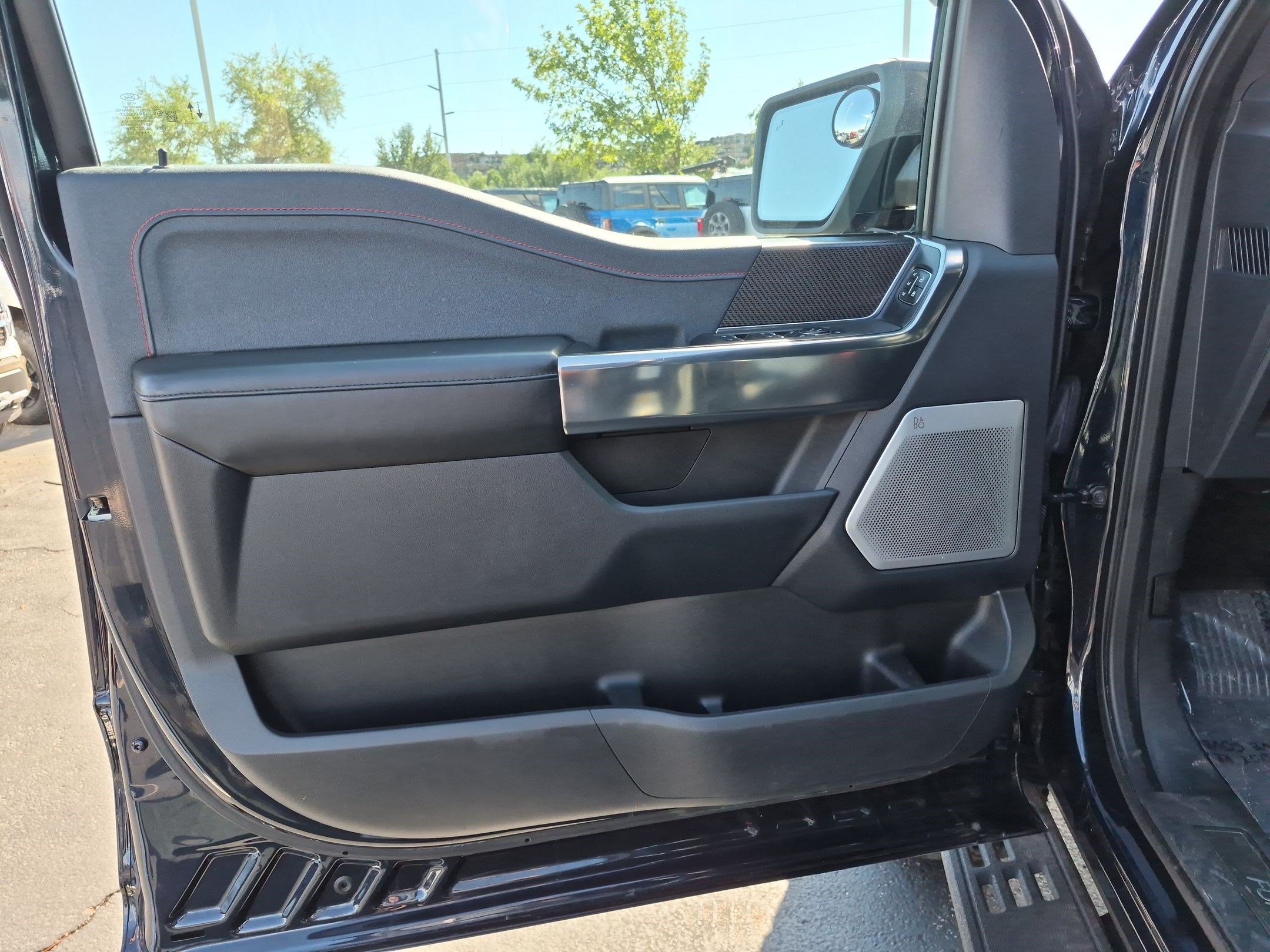 Certified 2023 Ford F150 Raptor w/ Blue Interior Package AWD/4WD image 14