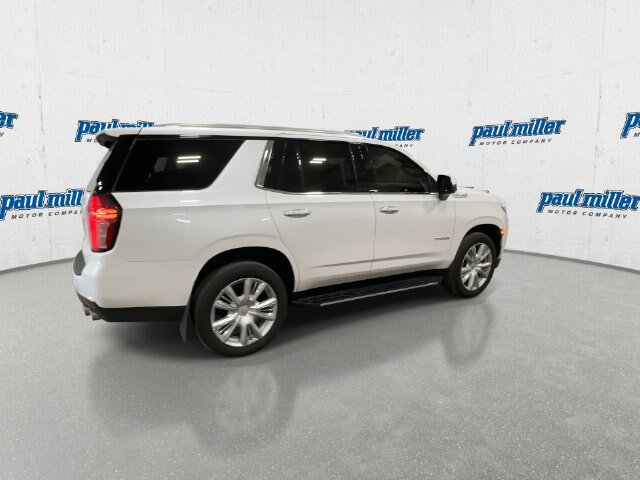 Used 2024 Chevrolet Tahoe High Country AWD/4WD image 11