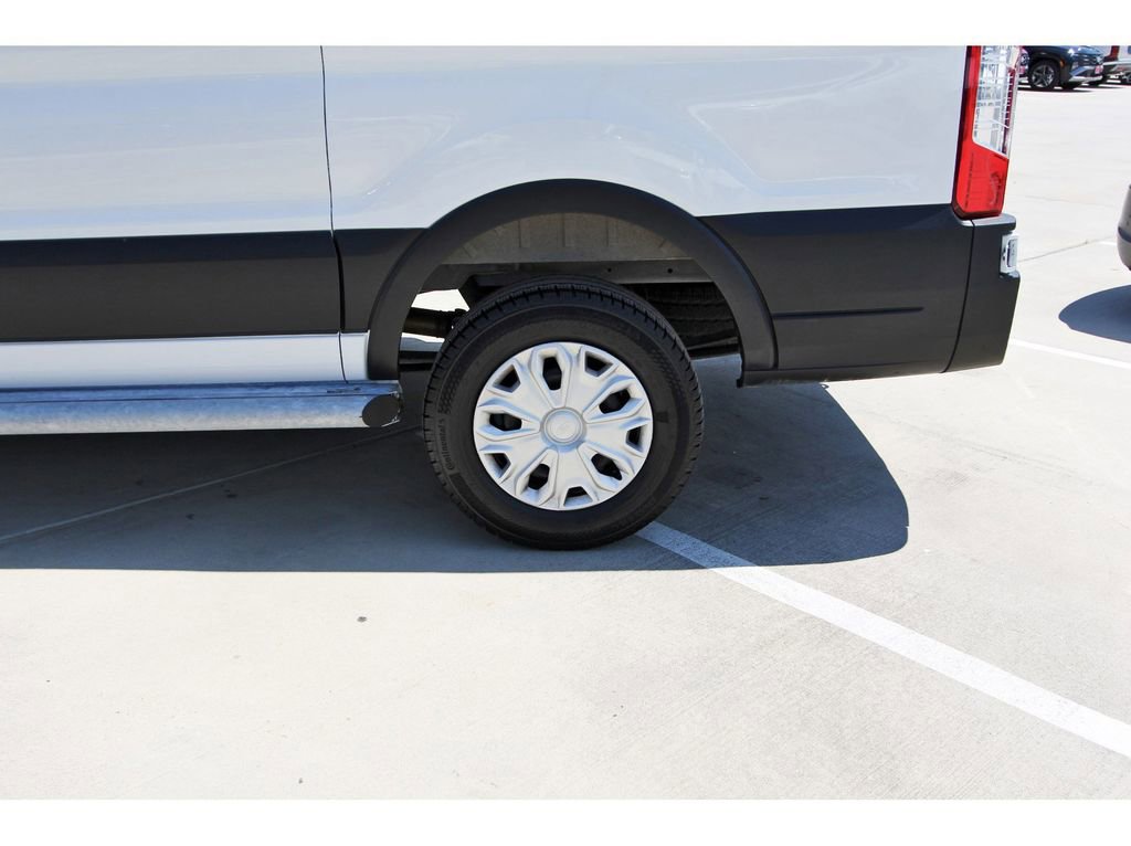 Certified 2025 Ford Transit 250 Low Roof w/ Exterior Upgrade Package RWD image 27