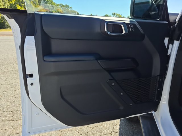 Certified 2024 Ford Bronco Outer Banks AWD/4WD image 13