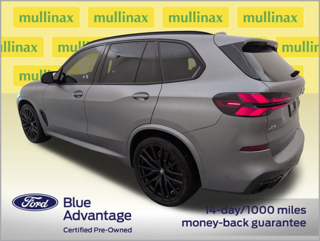 Used 2024 BMW X5 M60i image 3