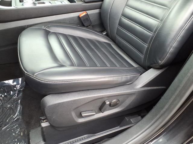 Certified 2024 Ford Edge SEL image 11