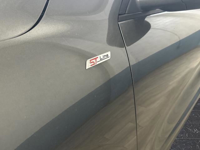 Certified 2025 Ford Escape ST-Line Elite w/ Premium Technology Package image 33