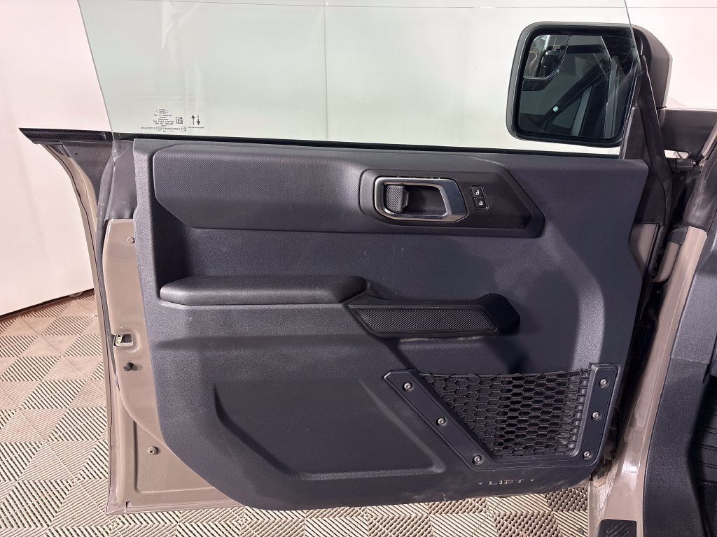 Certified 2025 Ford Bronco 4-Door AWD/4WD image 24