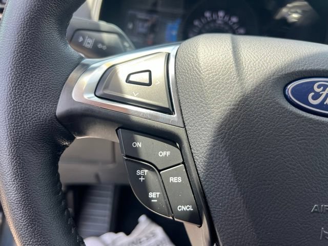 Certified 2024 Ford Edge SEL w/ Convenience Package AWD/4WD image 9