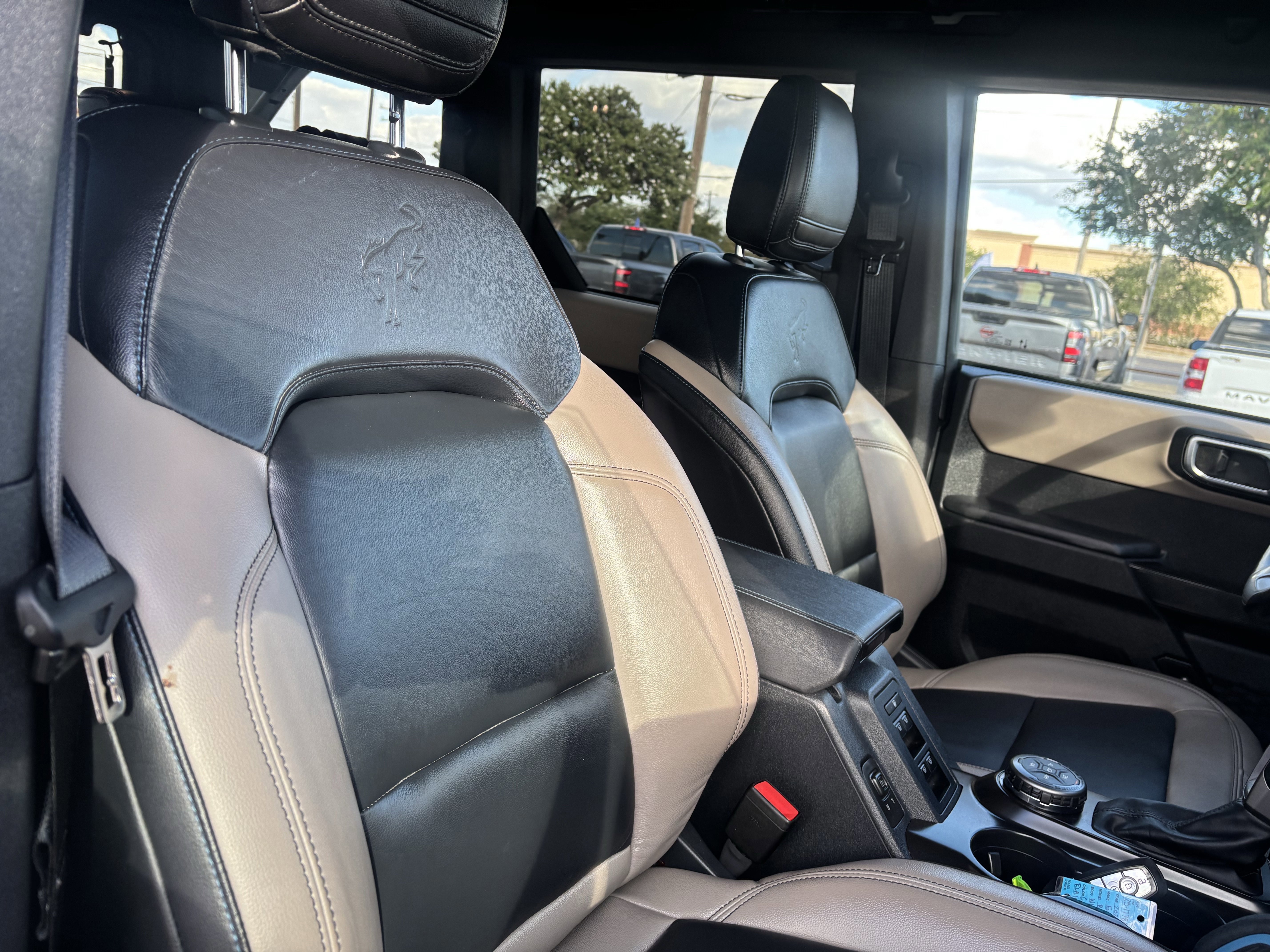 Certified 2024 Ford Bronco Wildtrak image 26