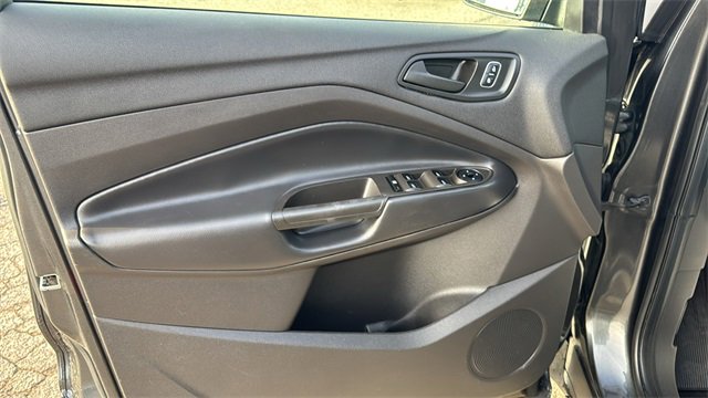 Certified 2019 Ford Escape S image 9