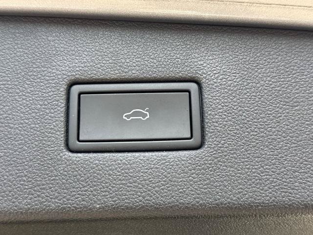Used 2021 Volkswagen Tiguan SEL Premium R-Line AWD/4WD image 9