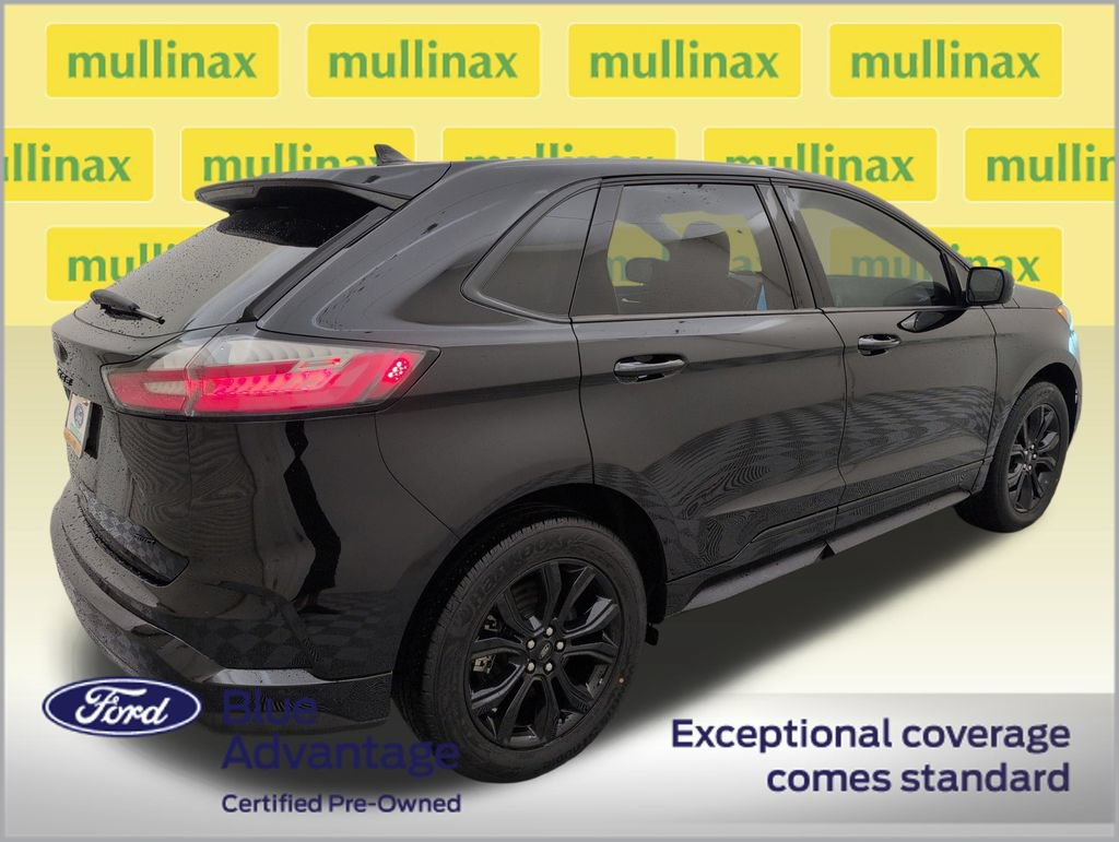 Certified 2024 Ford Edge SE w/ Black Appearance Package AWD/4WD image 3