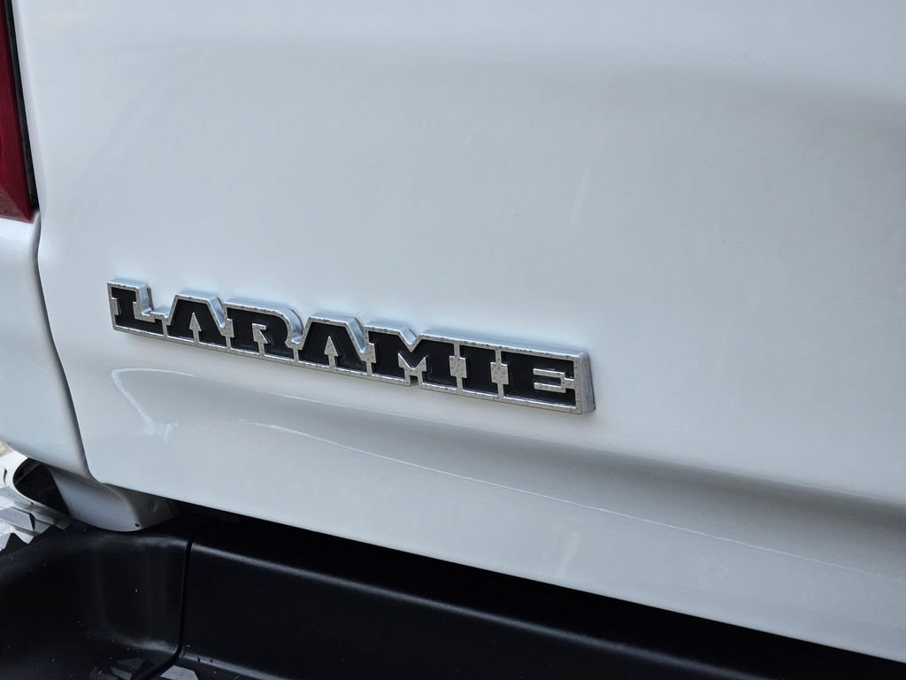 Used 2023 RAM 1500 Laramie AWD/4WD image 13