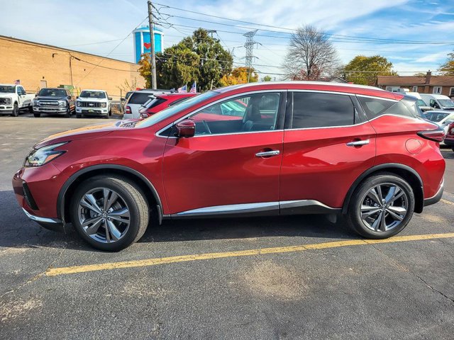 Used 2019 Nissan Murano Platinum image 2