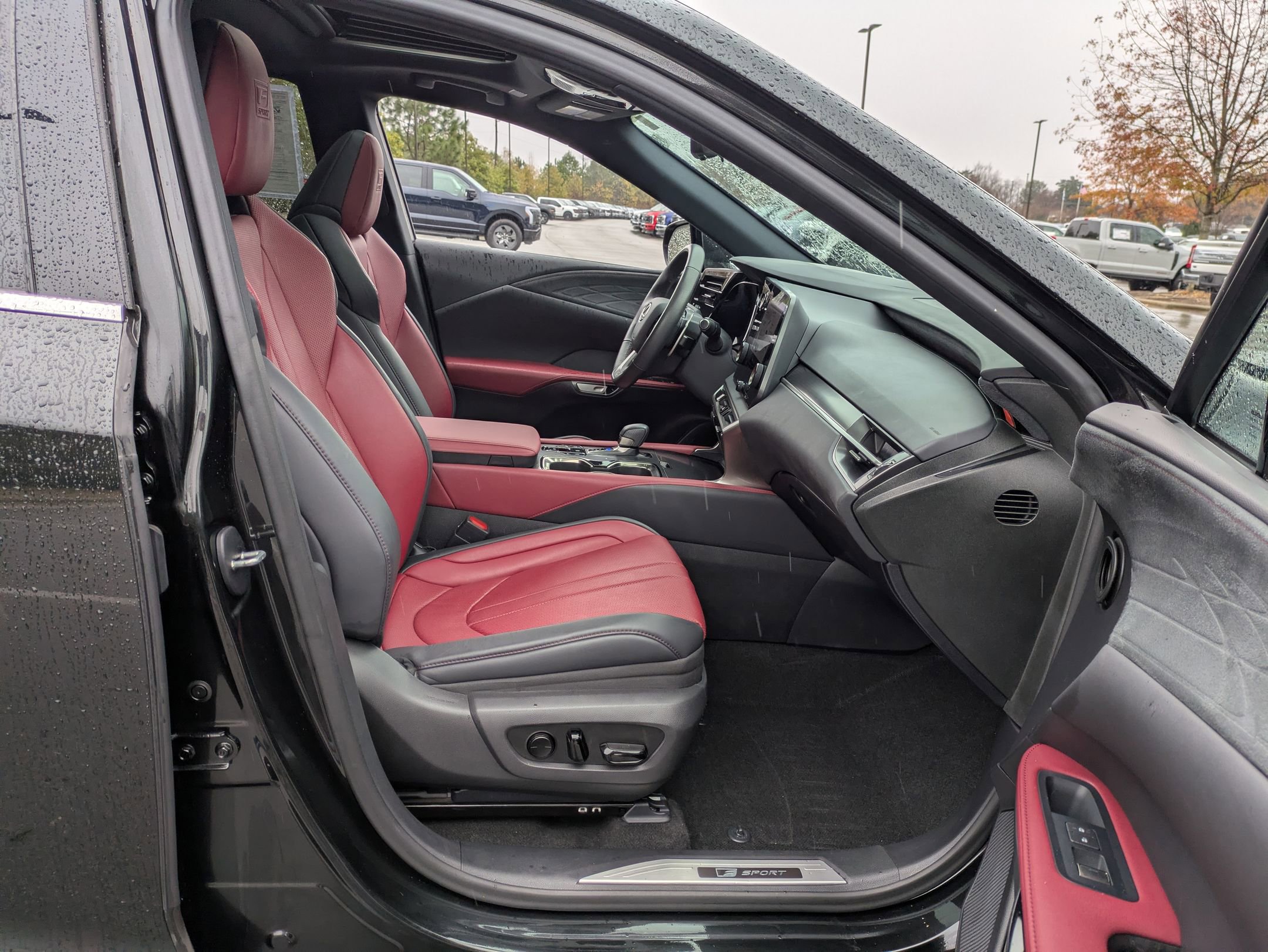 Used 2024 Lexus RX 350 F Sport image 37