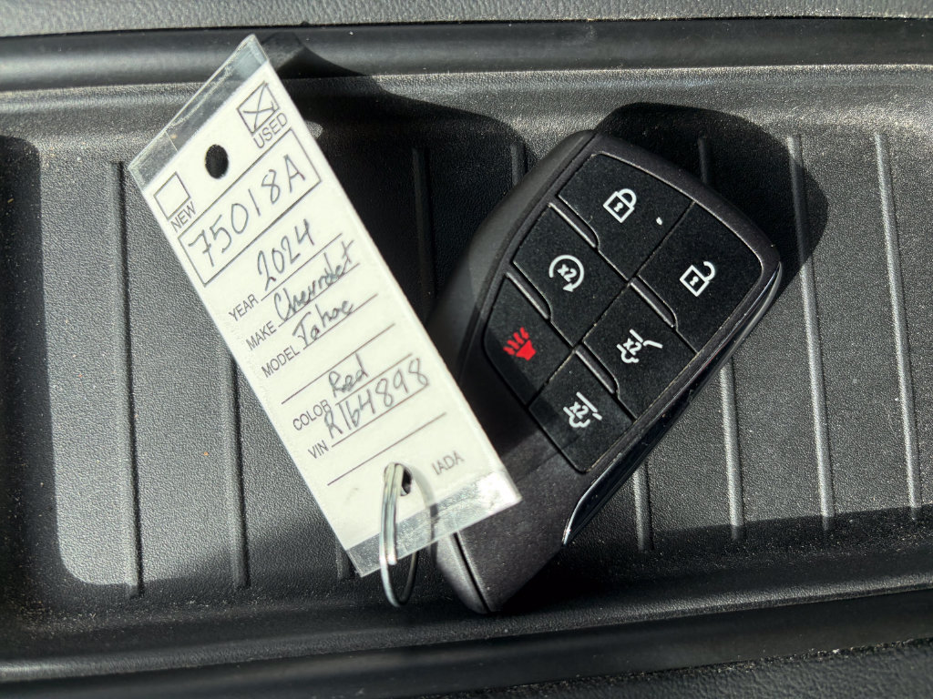 Used 2024 Chevrolet Tahoe High Country AWD/4WD image 30