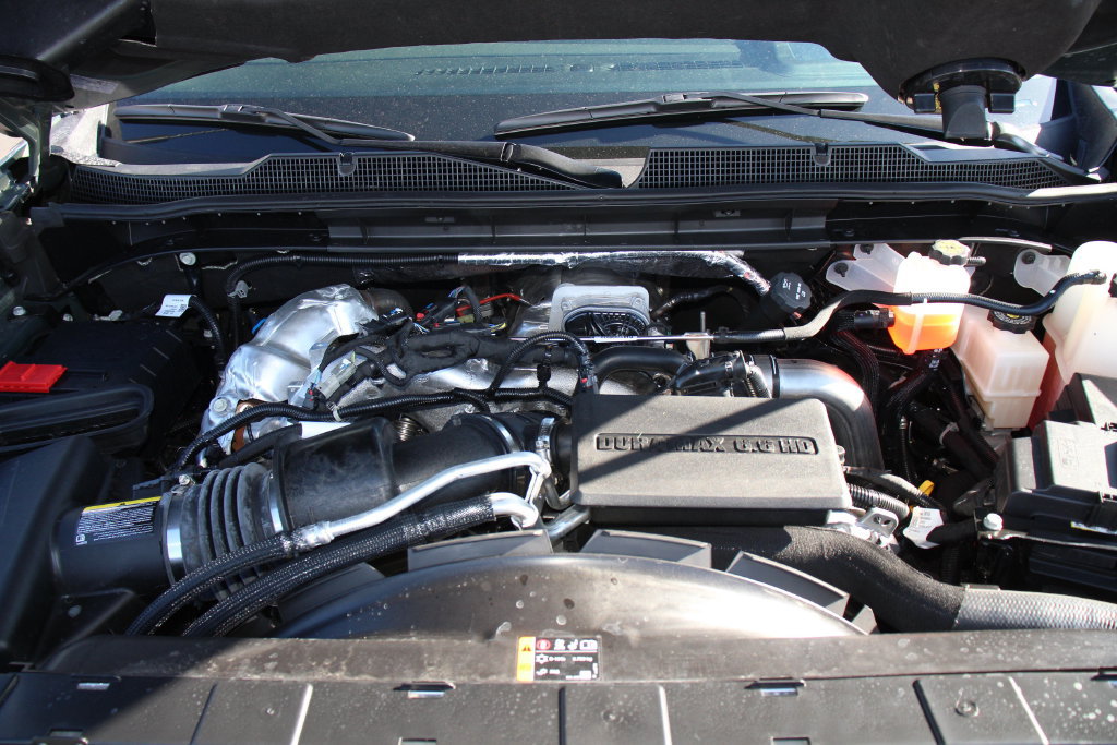Used 2025 Chevrolet Silverado 2500 LTZ w/ LTZ Premium Package AWD/4WD image 29