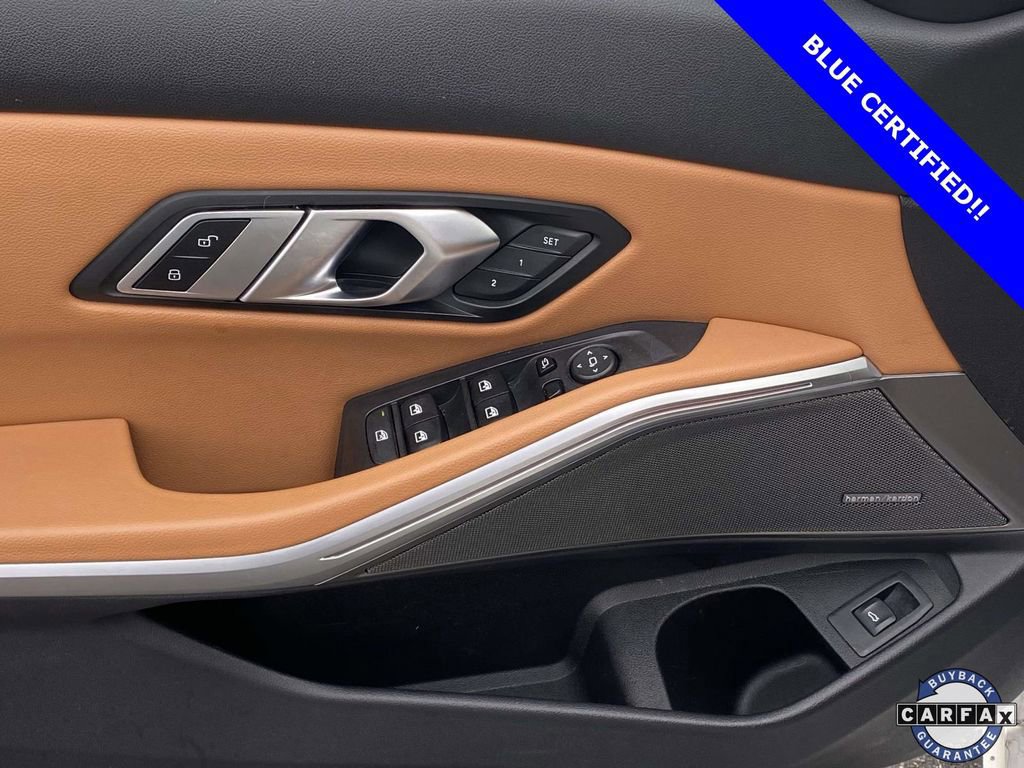 Used 2023 BMW 330i Sedan w/ Premium Package image 16