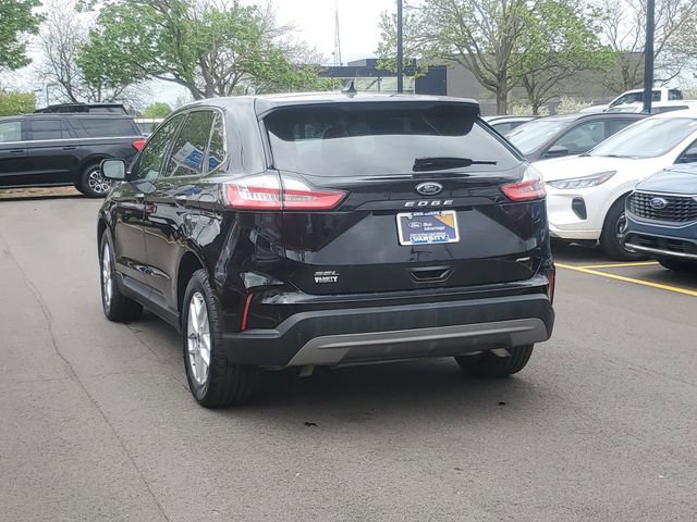 Certified 2024 Ford Edge SEL w/ Convenience Package AWD/4WD image 3