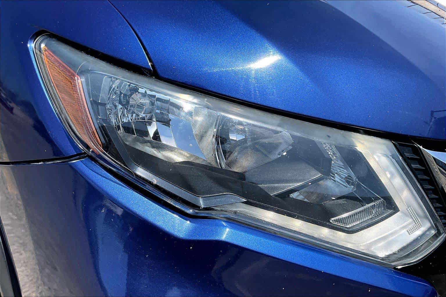 Used 2020 Nissan Rogue SV AWD/4WD image 27