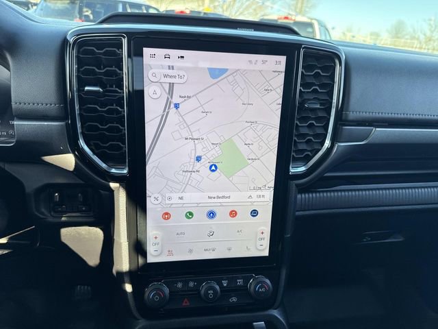 Certified 2024 Ford Ranger Lariat w/ Advanced Towing Package image 21