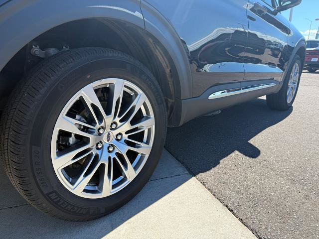 Certified 2025 Ford Explorer Active w/ Active Comfort Package AWD/4WD image 13