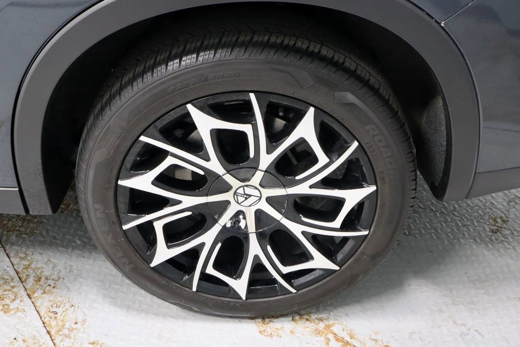 Used 2024 Mitsubishi Outlander SE Black Edition AWD/4WD image 19