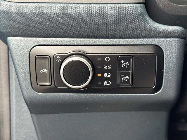 Certified 2024 Ford Maverick XL image 17