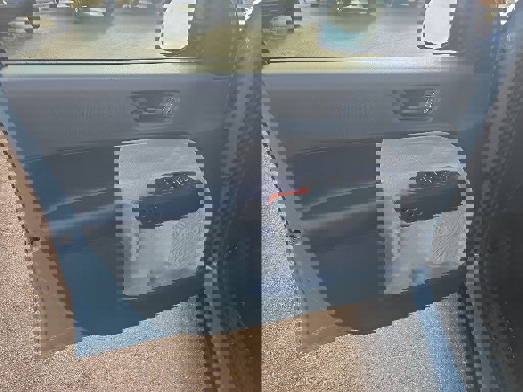 Certified 2023 Ford Maverick XLT w/ Equipment Group 300A Standard image 17